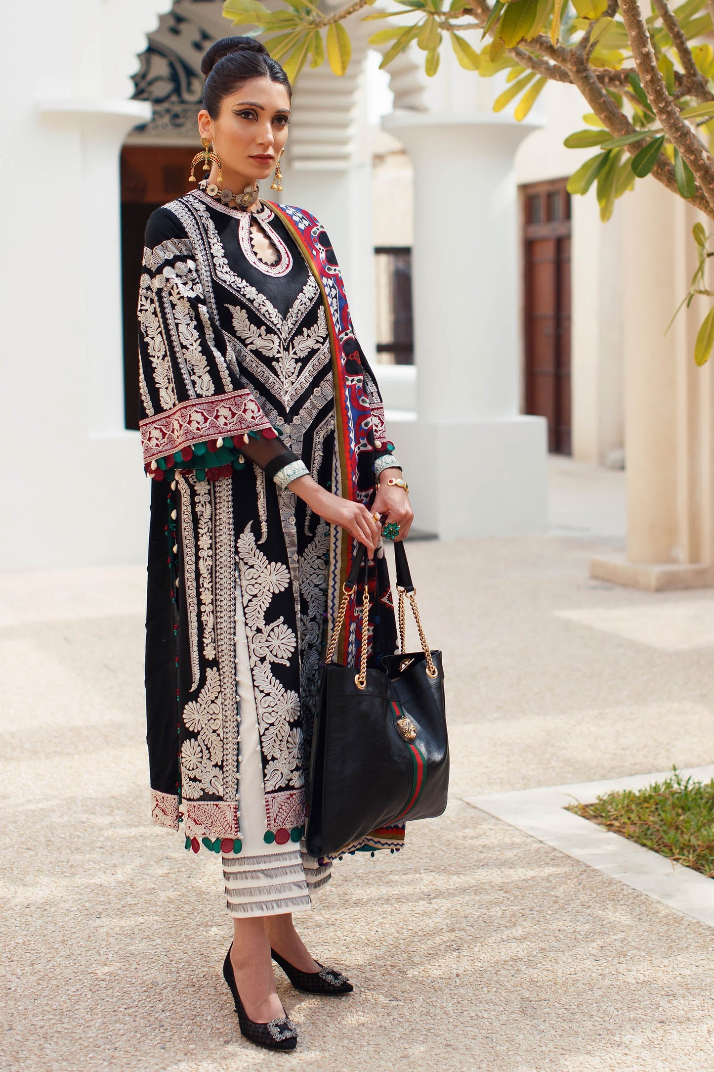 EL22-03 B (QISTINA) | Elan Lawn 2022 | Unstitched Embroidered Lawn Suit