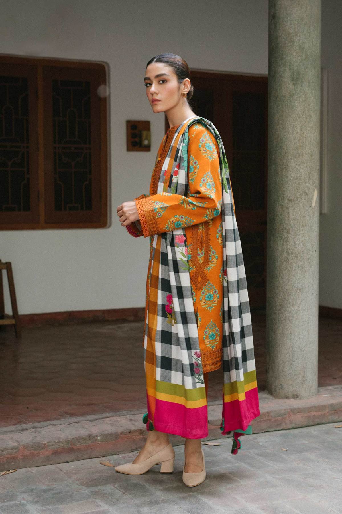 ZW21-3A | Zara Shahjahan Coco Winter 2021 Collection | Unstitched Embroidered Khaddar Suits