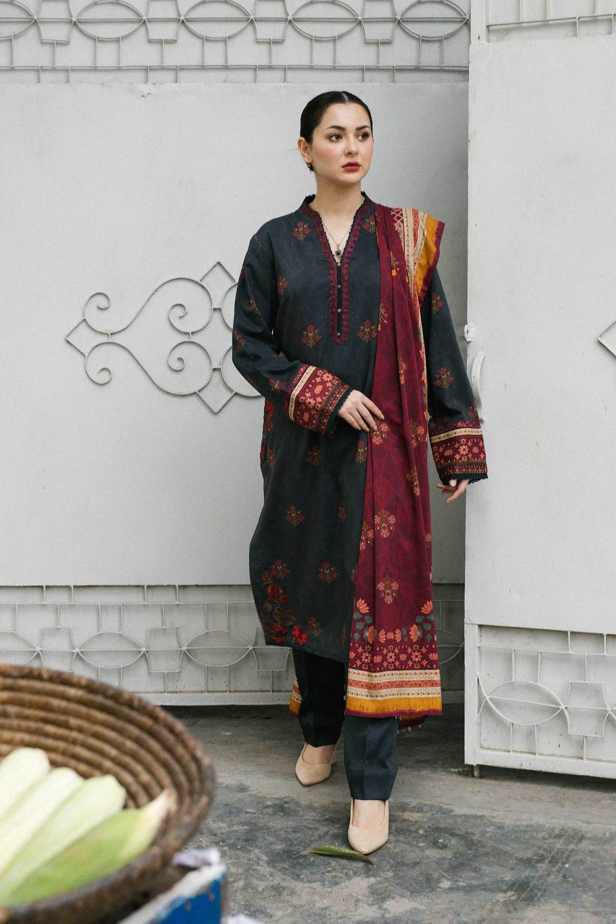 ZW21-5A | Zara Shahjahan Coco Winter 2021 Collection | Unstitched Embroidered linen Suits