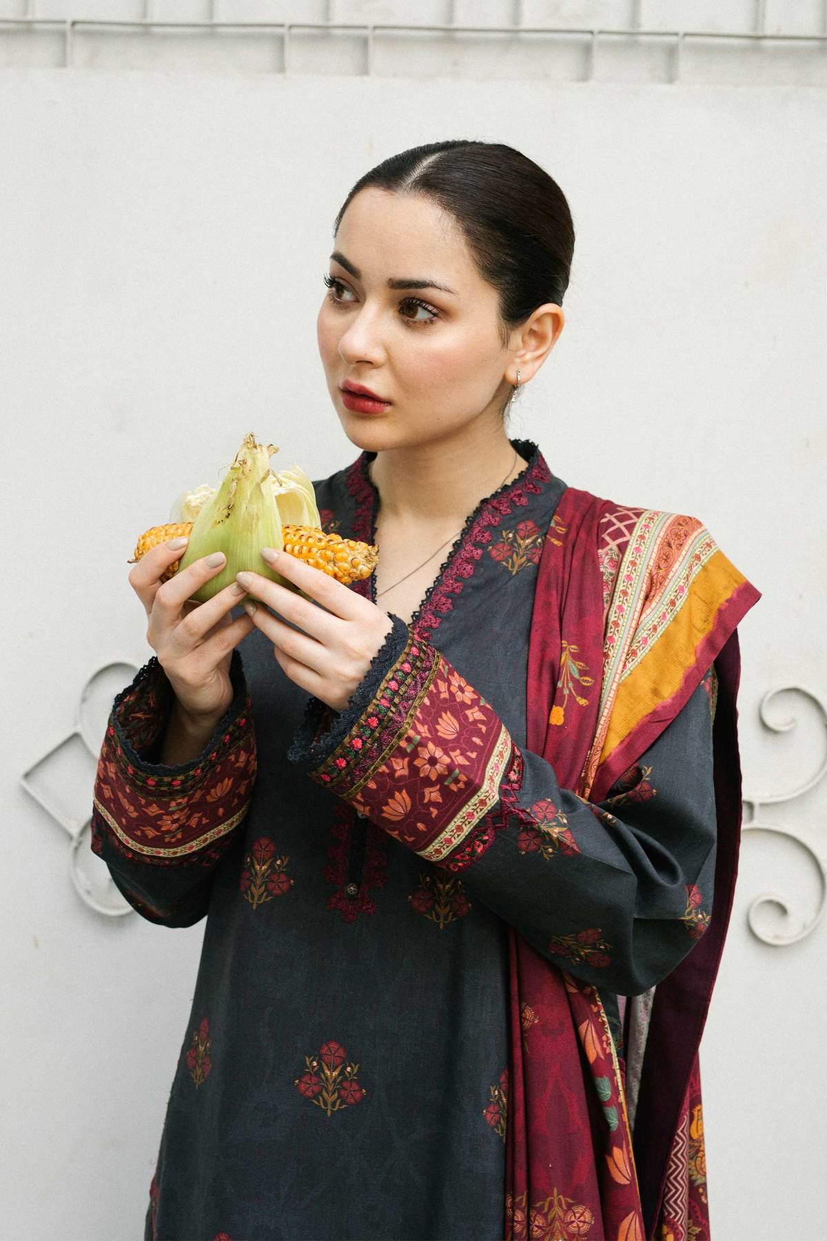 ZW21-5A | Zara Shahjahan Coco Winter 2021 Collection | Unstitched Embroidered linen Suits