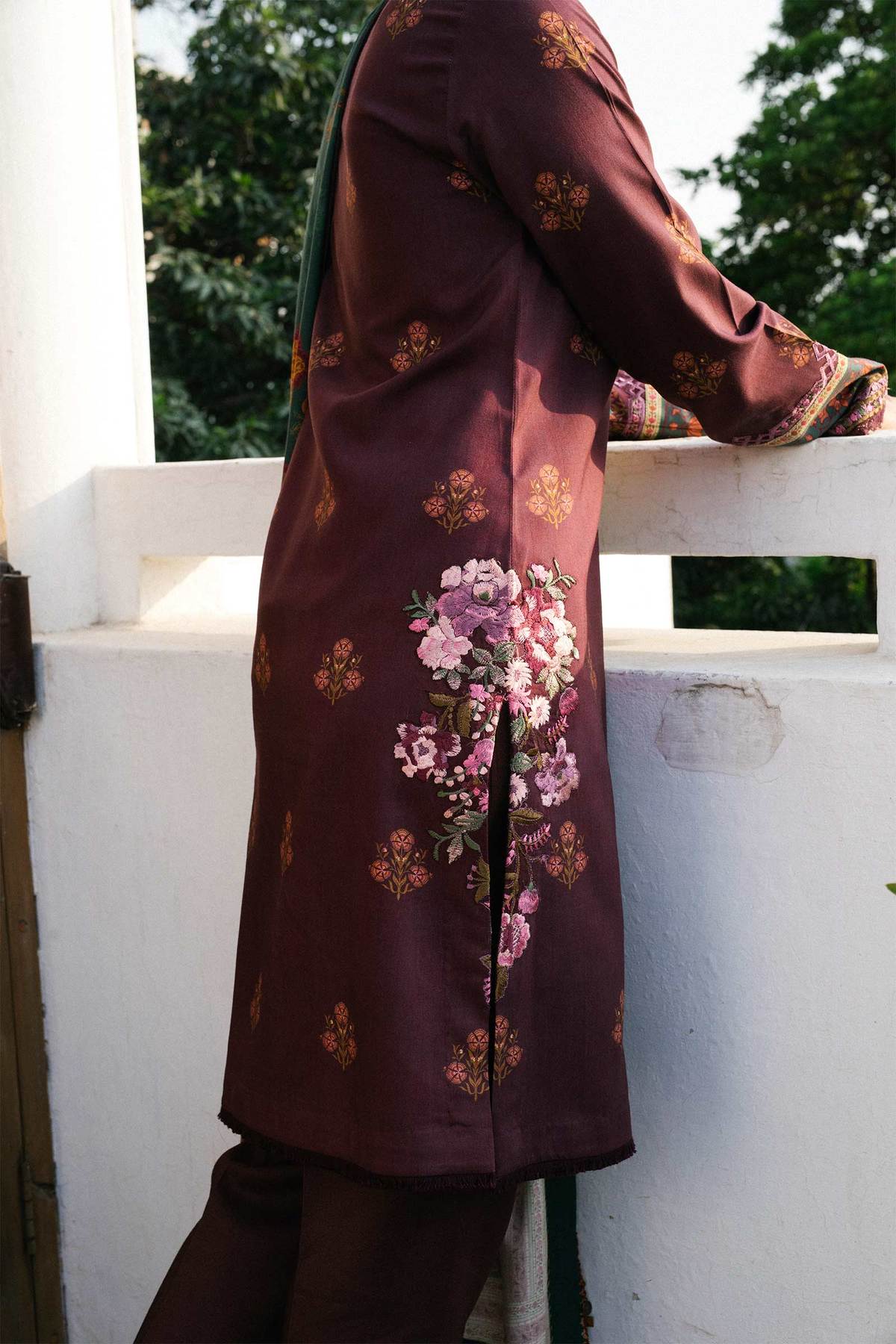 ZW21-5B | Zara Shahjahan Coco Winter 2021 Collection | Unstitched Embroidered linen Suits