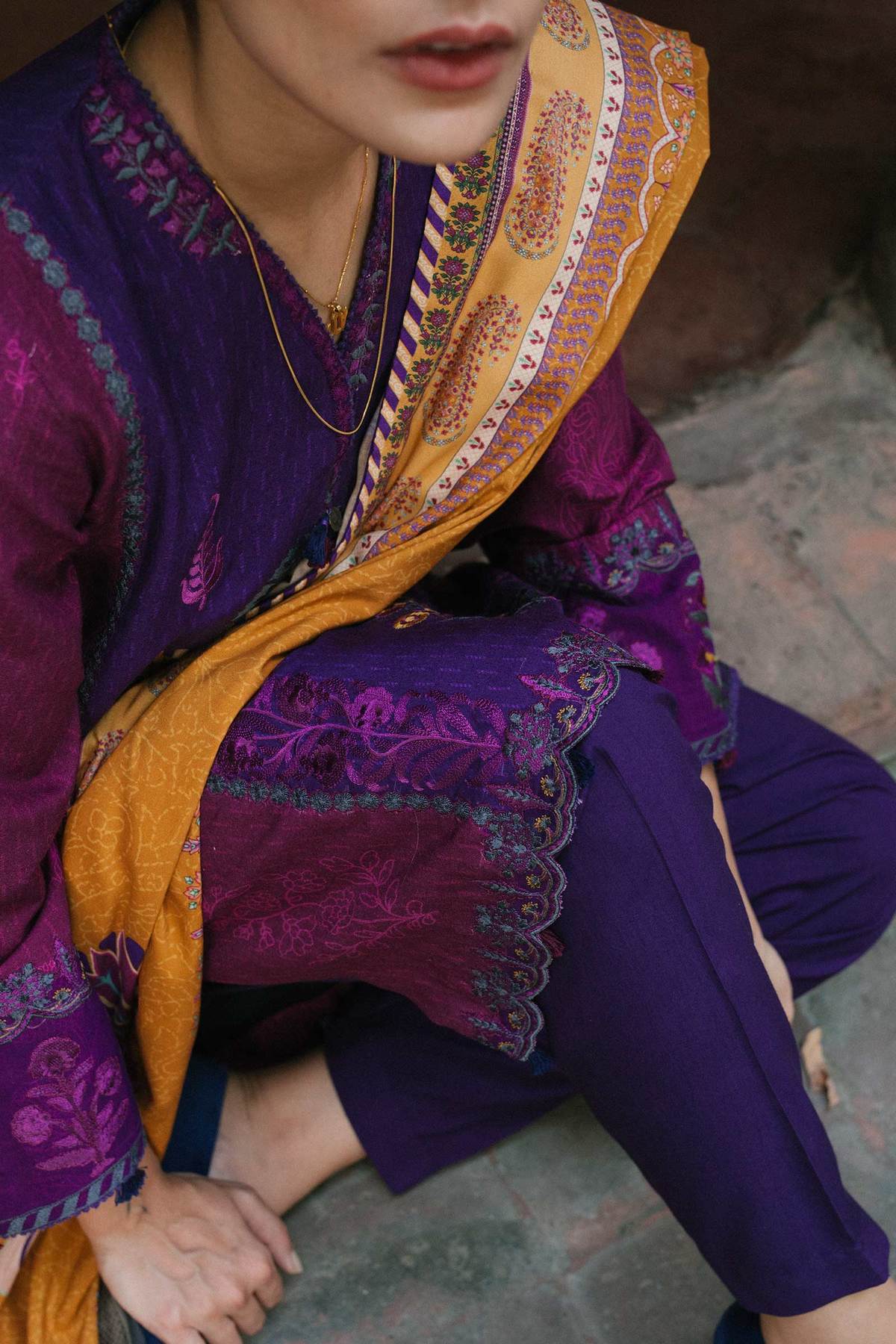 ZW21-6A | Zara Shahjahan Coco Winter 2021 Collection | Unstitched Embroidered linen Suits