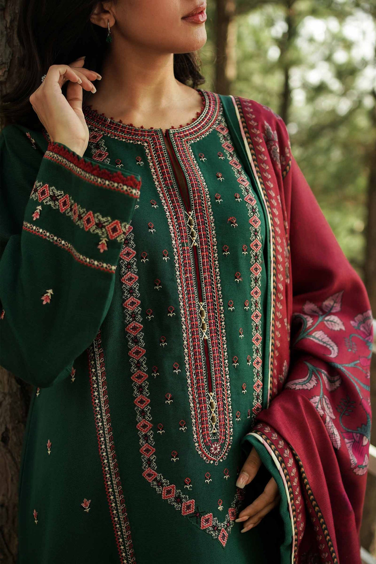 ZW22-2A | Zara Shahjahan Coco Winter Collection 2022 | Unstitched Embroidered Khaddar Linen Suits