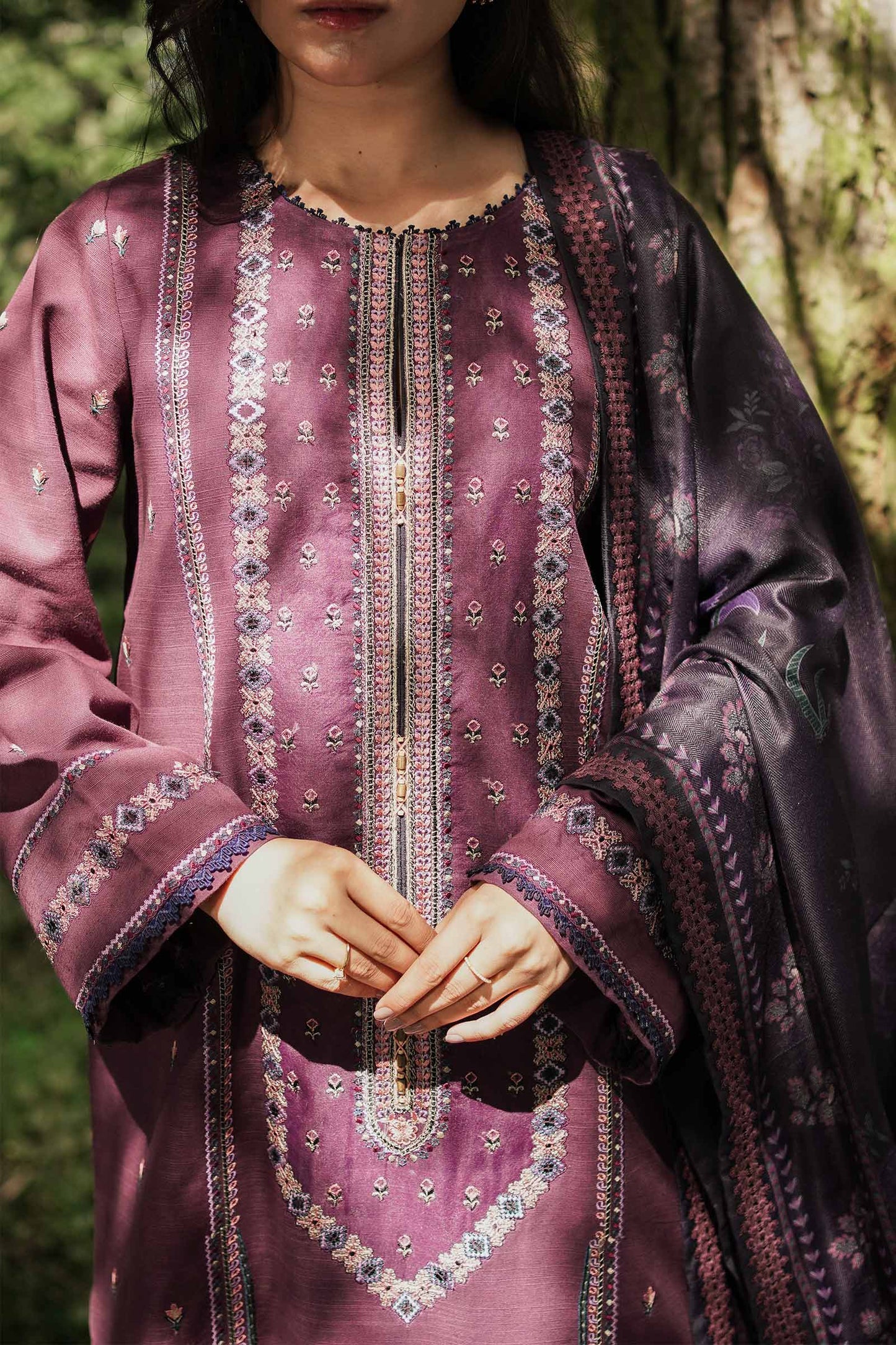 ZW22-2B | Zara Shahjahan Coco Winter Collection 2022 | Unstitched Embroidered Khaddar Linen Suits
