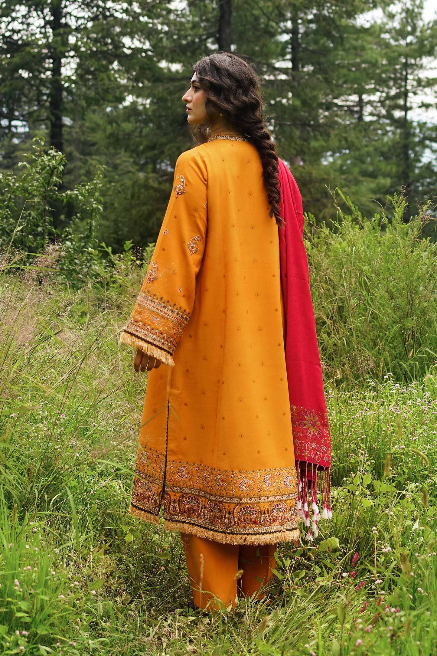 ZW22-6A | Zara Shahjahan Coco Winter Collection 2022 | Unstitched Embroidered Khaddar Linen Suits