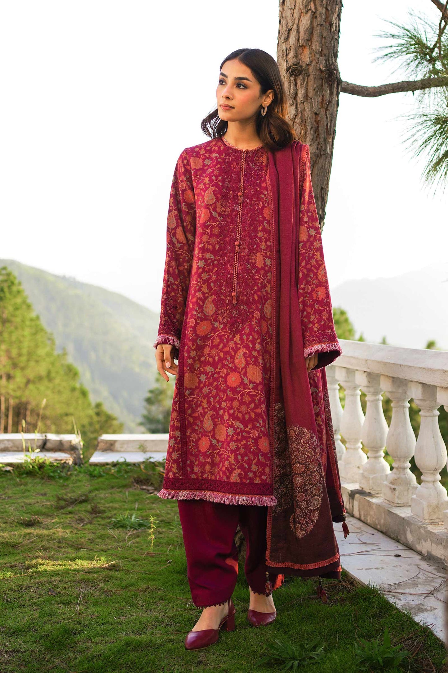 ZW22-8B | Zara Shahjahan Coco Winter Collection 2022 | Unstitched Embroidered Khaddar Linen Suits