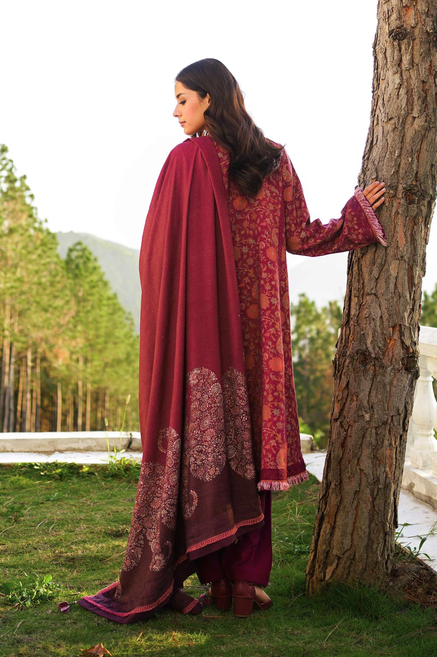 ZW22-8B | Zara Shahjahan Coco Winter Collection 2022 | Unstitched Embroidered Khaddar Linen Suits