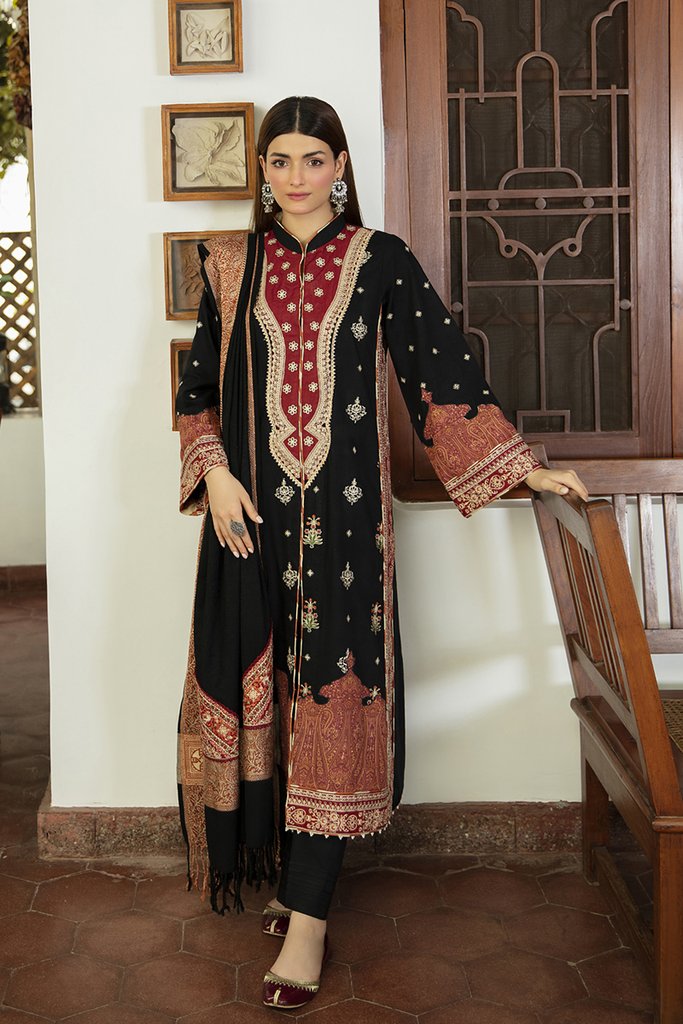 NW-08 | Qalamkar Qline Linen Winter Collection 2021 | Unstitched Embroidered Organza Suits