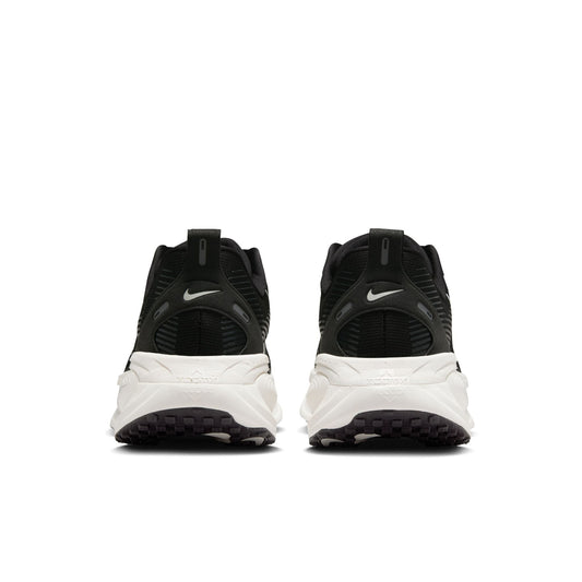 NIKE VOMERO 18 | NIKE Men Shoes | Running Shoes