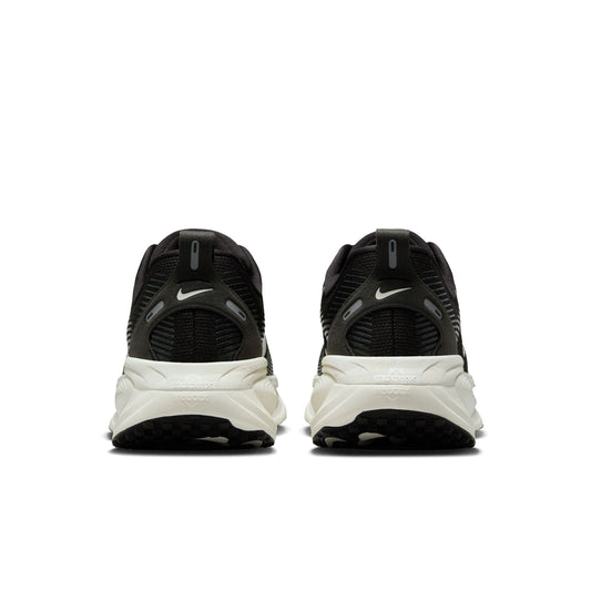 W NIKE VOMERO 18 | Nike Women Shoes | Running Shoes