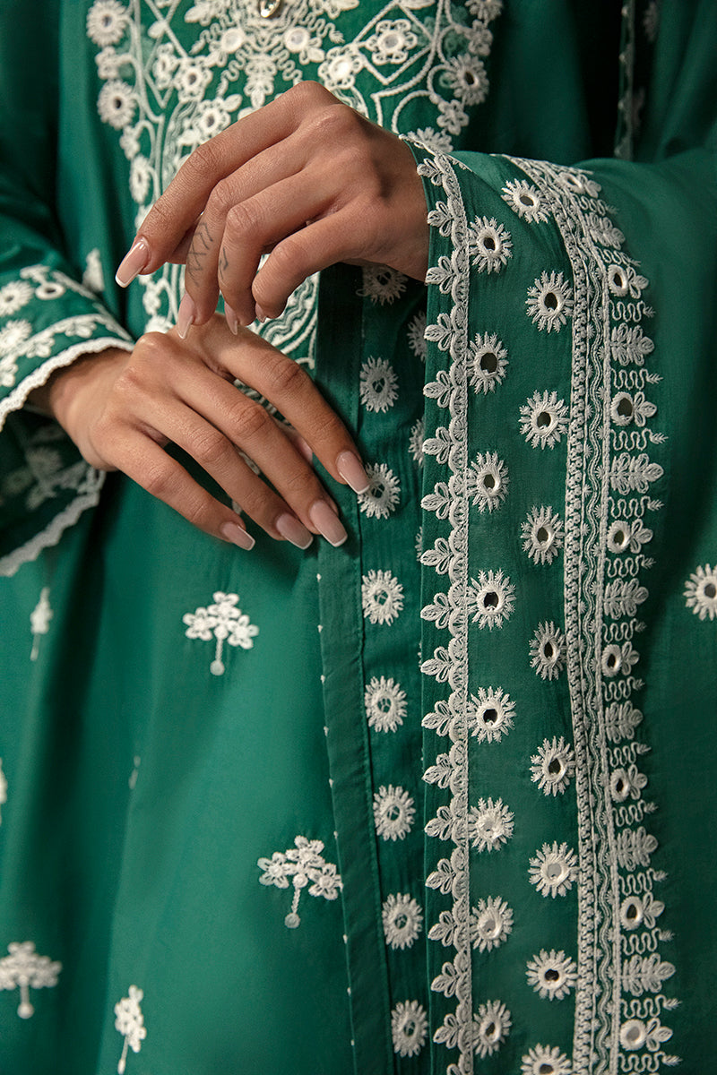 SCARLET JADE-3PC LAWN EMBROIDERED SUIT | Cross Stitch  2023