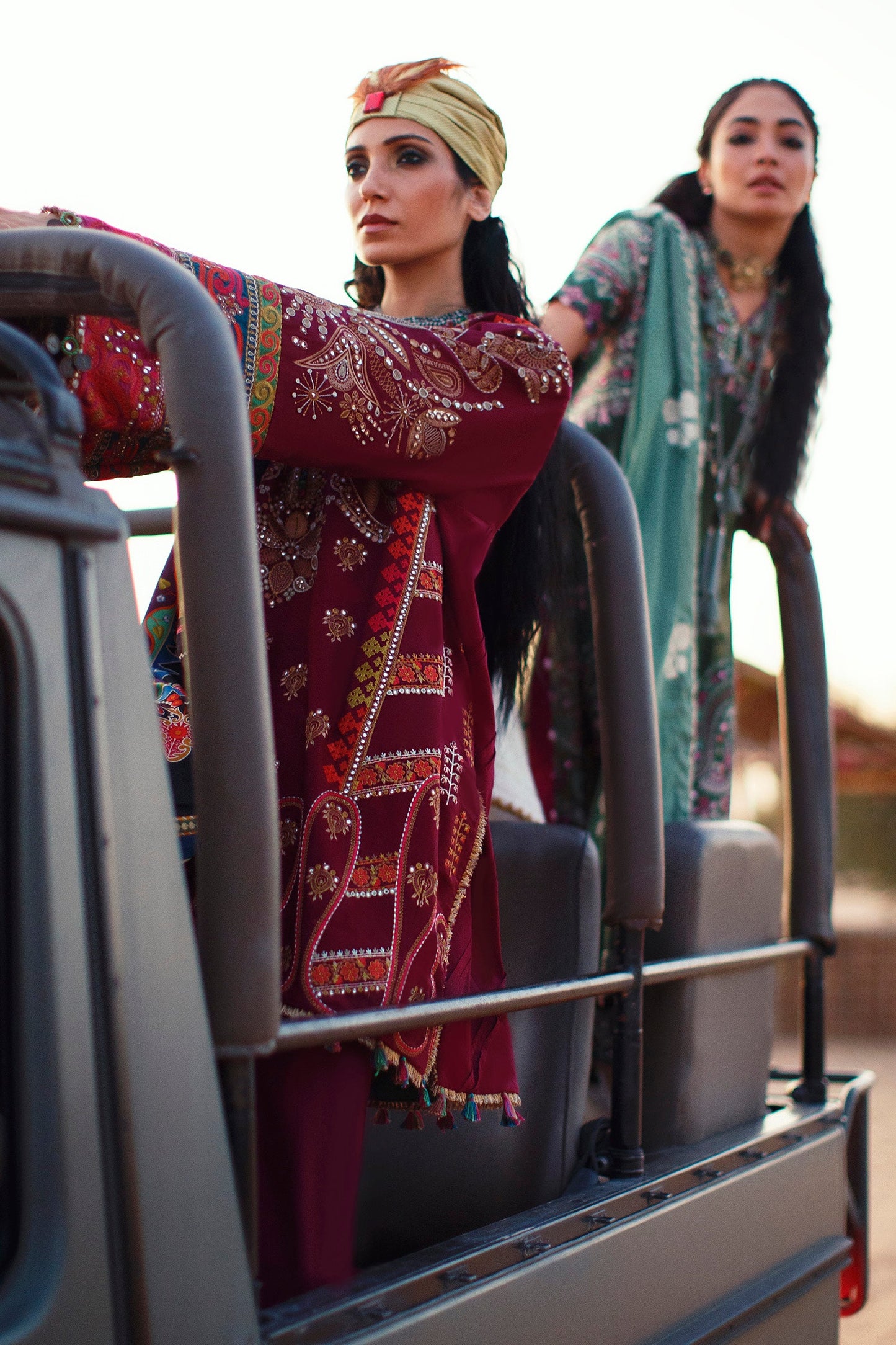 EL22-04 A (MAHROSH)  | Elan Lawn 2022 | Unstitched Embroidered Lawn Suit