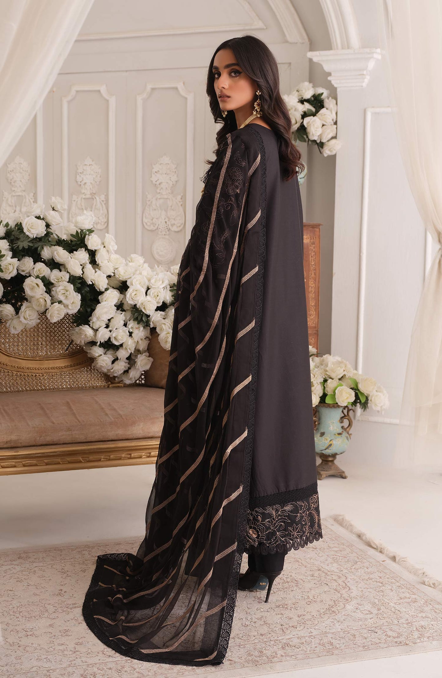 CAVIAR (MLRD-005) |  Maryum N Maria Luxury Pret Eid Edit 2022 | Stitched Ready to Wear Suits