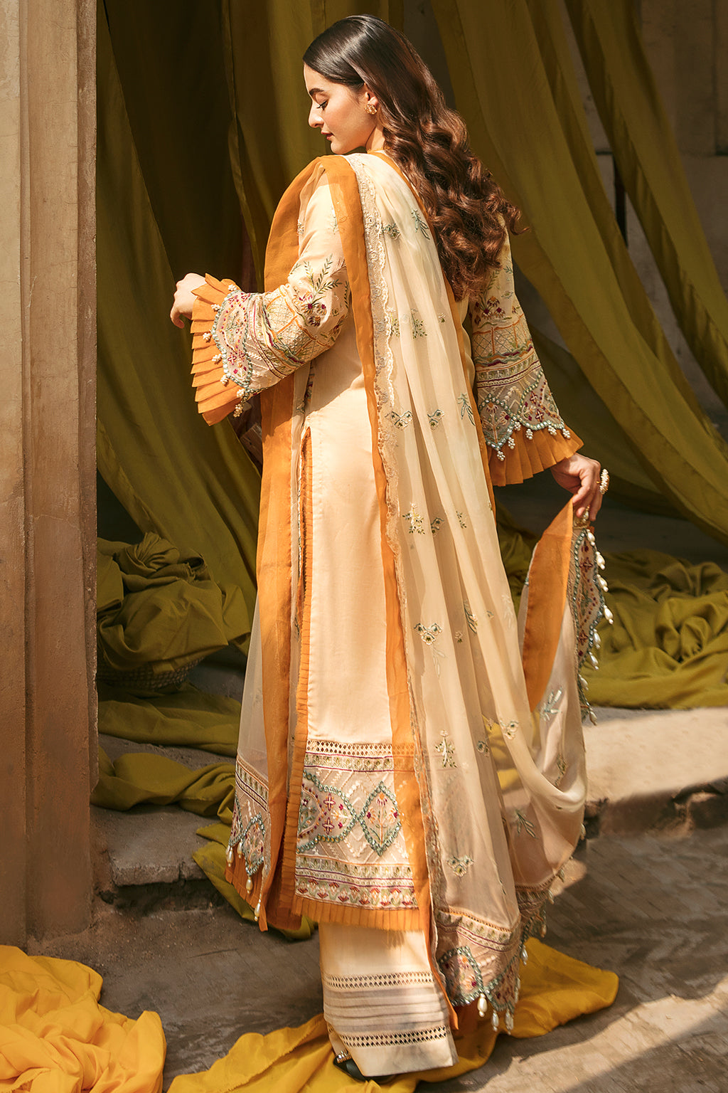 Sheharezaad | Afrozeh Shabnami Festive Lawn Collection 2022 | Unstitched Embroidered Lawn Suits