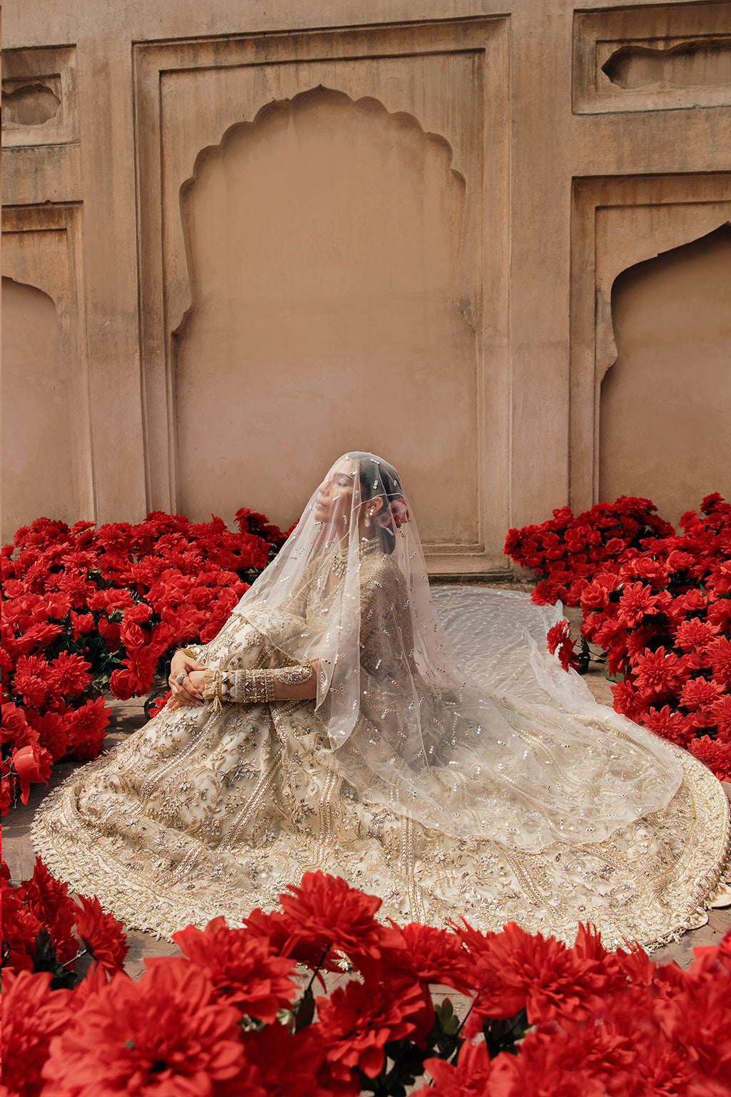 Mahru | Afrozeh Brides Collection 2022 | Stitched Unstitched Embroidered Net Bridal Suit