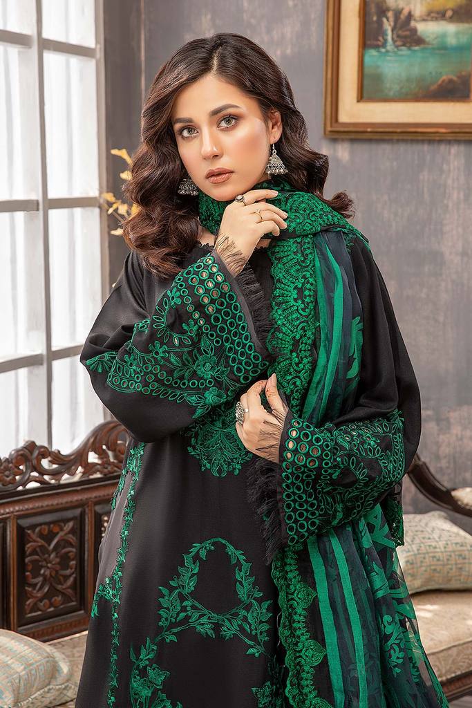 CKR-001 | Charizma Viscose Karandi Collection Winter Volume 1 2021-2022 | Unstitched Embroidered Viscose Karandi Suits
