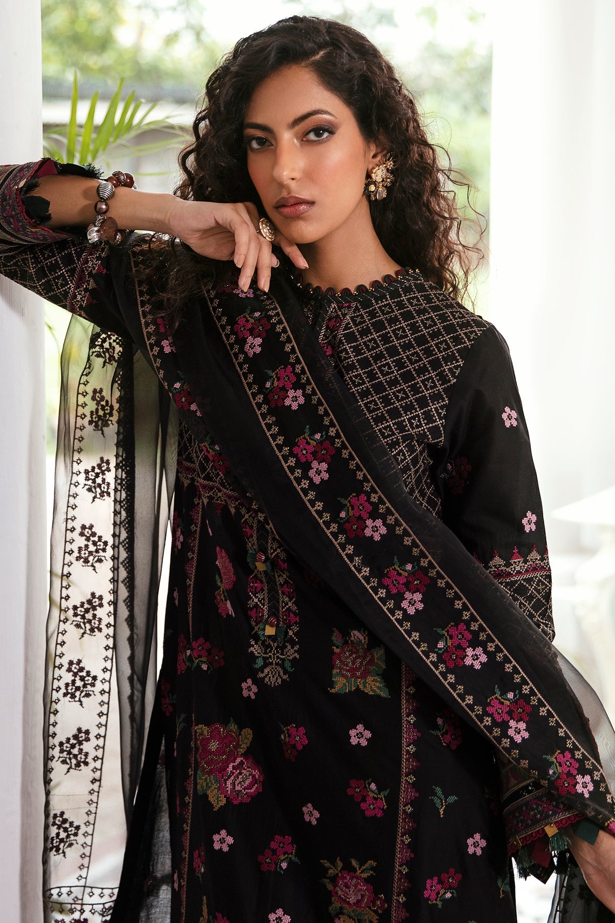 Florin B  |  Jazmin Iris Eid Lawn SS 2023