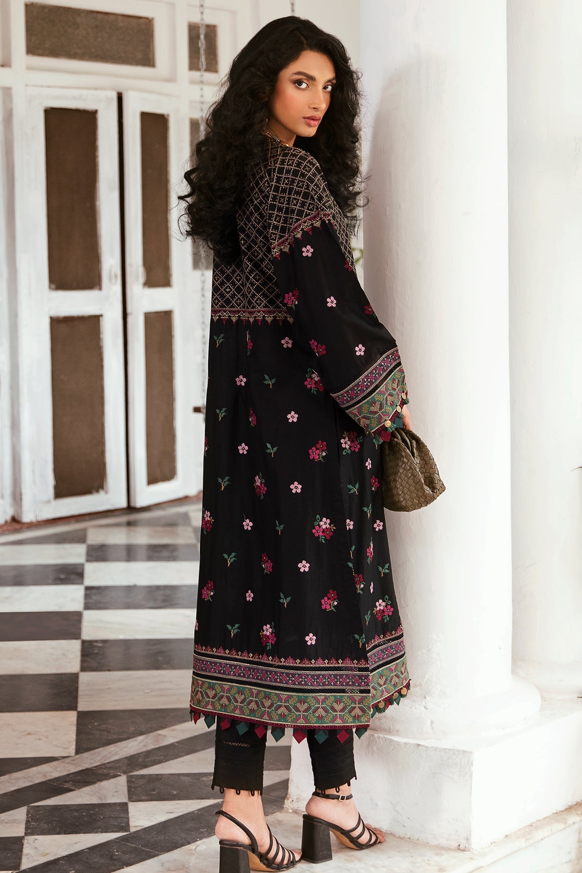 Florin A  |  Jazmin Iris Eid Lawn SS 2023