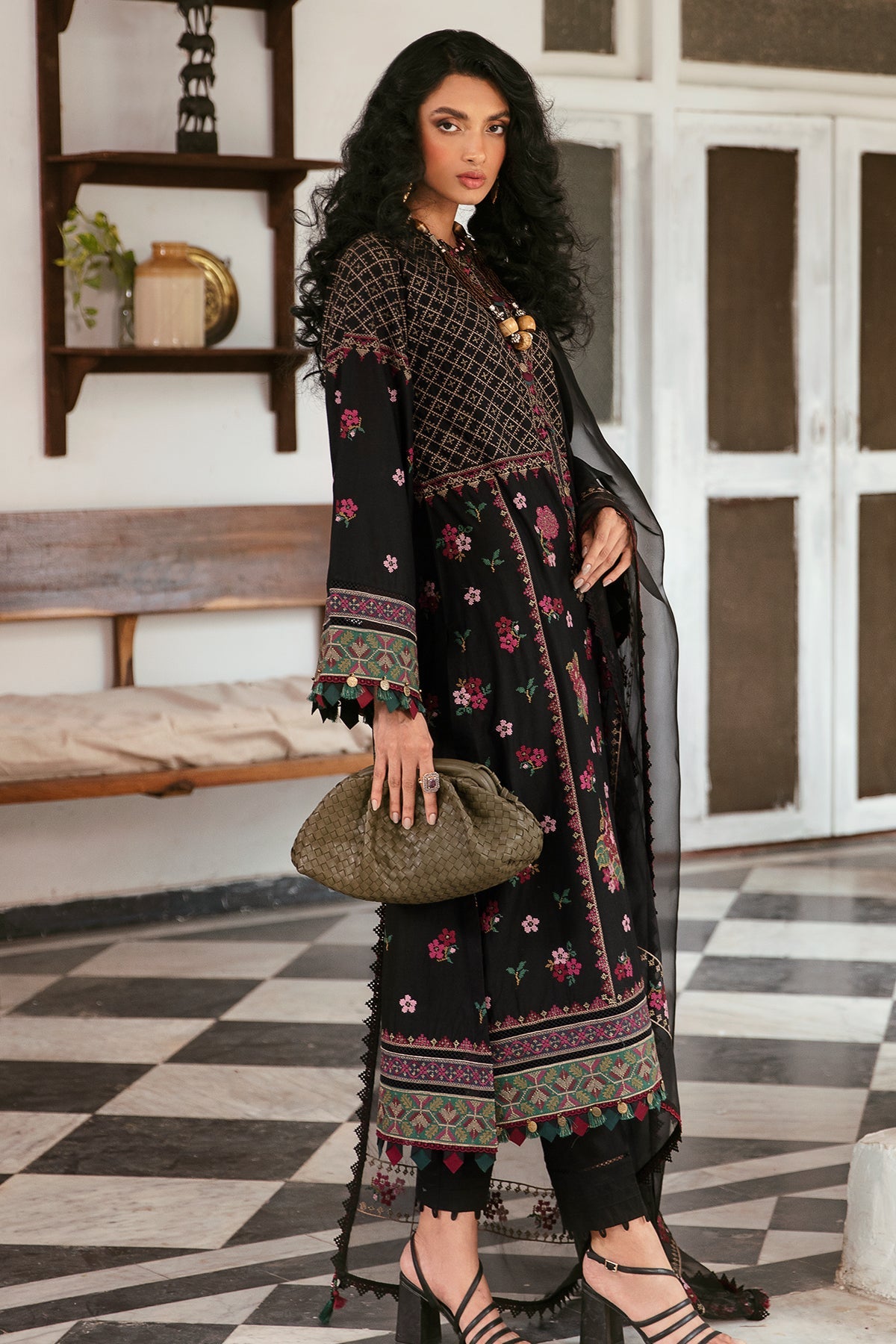 Florin A  |  Jazmin Iris Eid Lawn SS 2023