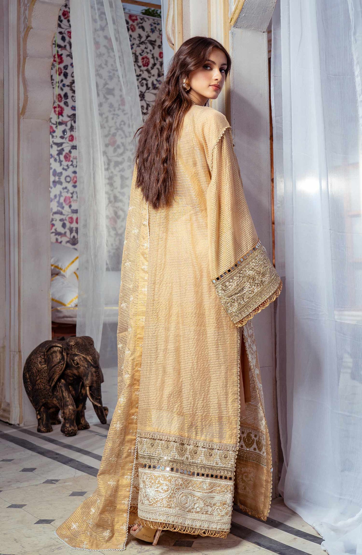 White Clay - (MLRD - 065) |  Maryum N Maria Luxury Pret Eid Edit 2022 | Stitched Ready to Wear Suits
