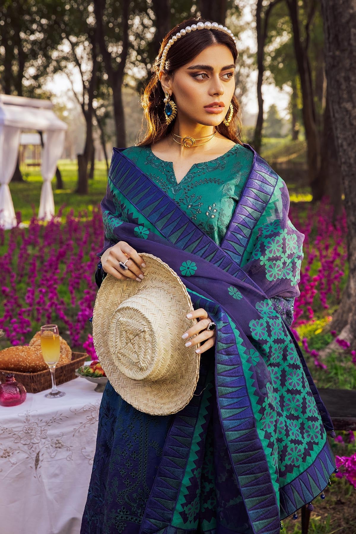 LYNA NI-31 | Nureh Blooming Summers Exclusive  Luxury Lawn Collection 2022 | Unstitched Embroidered Lawn Suits