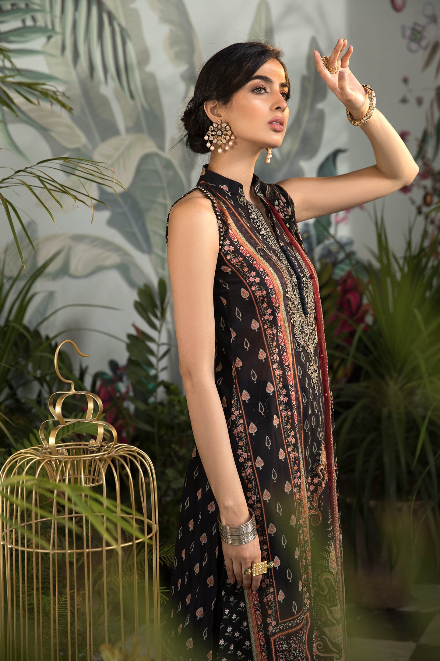 MPT-1112-B | Maria B Mprints Unstitched Eid Collection 2021 Vol-2