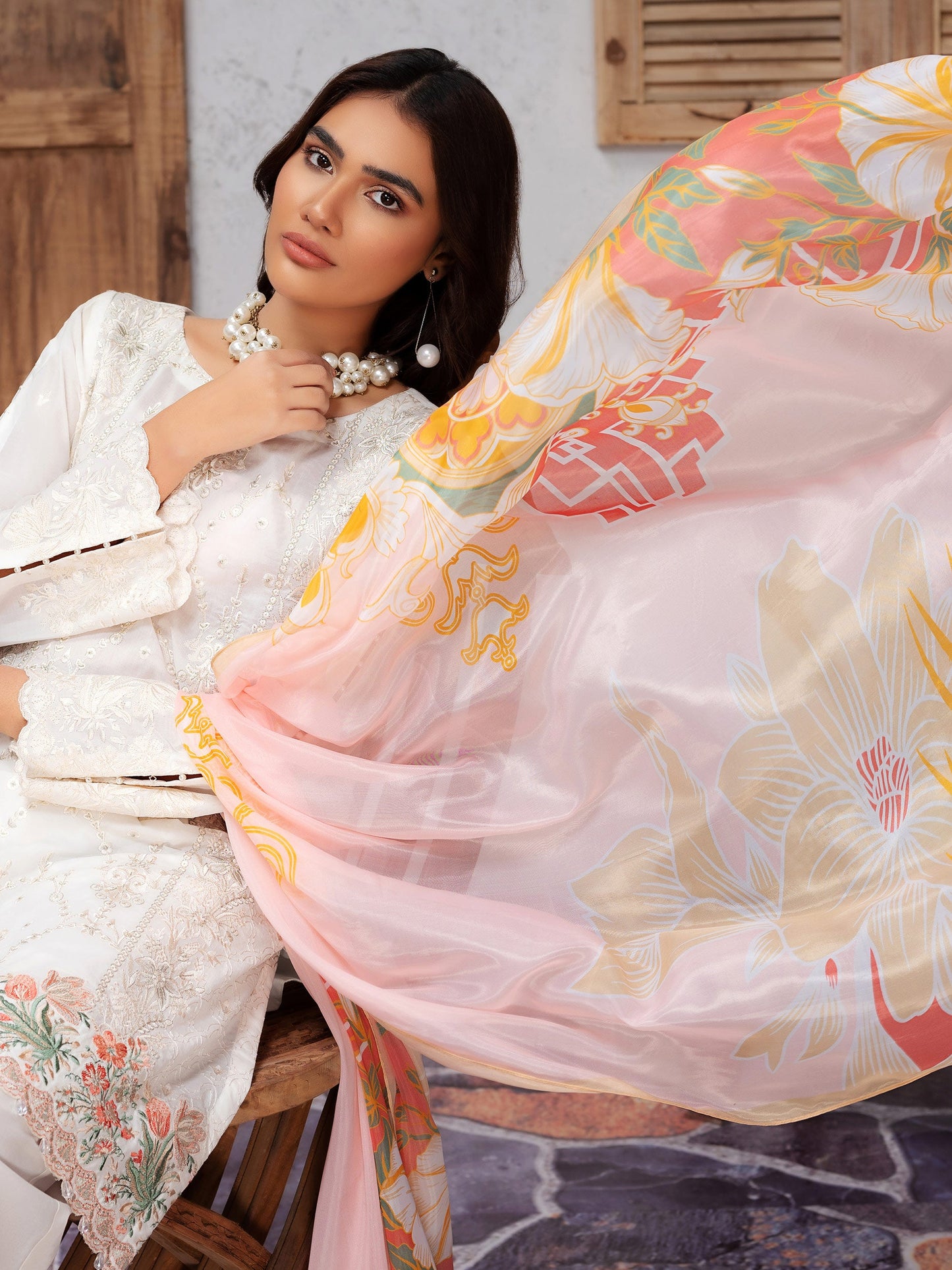 Embroidered Lawn 3 Piece Suit | Lime Light Women Eid Collection 2023