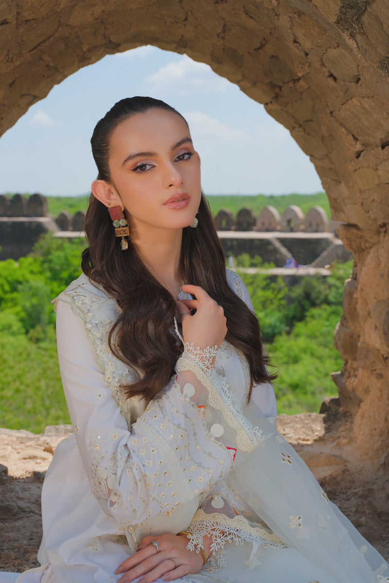 BE-07  CIARA| Qalamkar Luxury Lawn Eid Edit’23