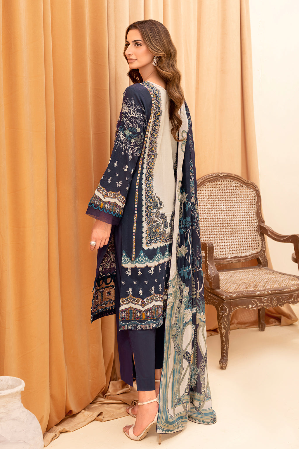 Y-701  |  Ramsha Riwayat Luxury Lawn Vol 7 Collection| Unstitched Lawn Embroidered Suits