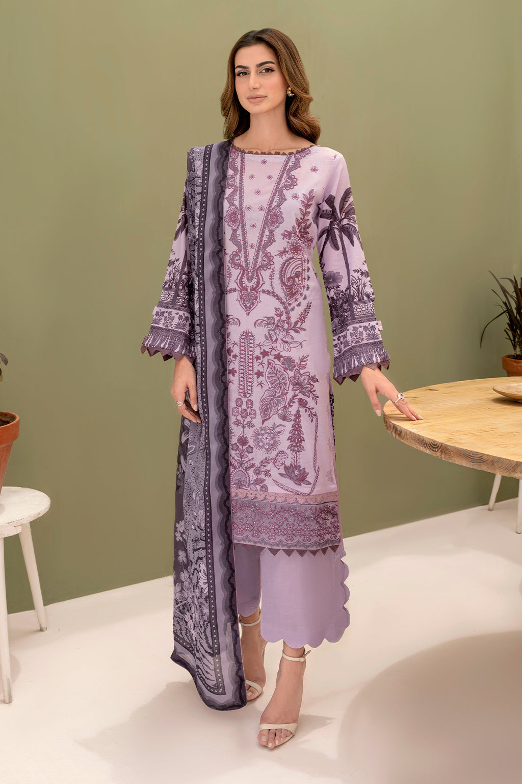 Y-706 |  Ramsha Riwayat Luxury Lawn Vol 7 Collection | Unstitched Lawn Embroidered Suits
