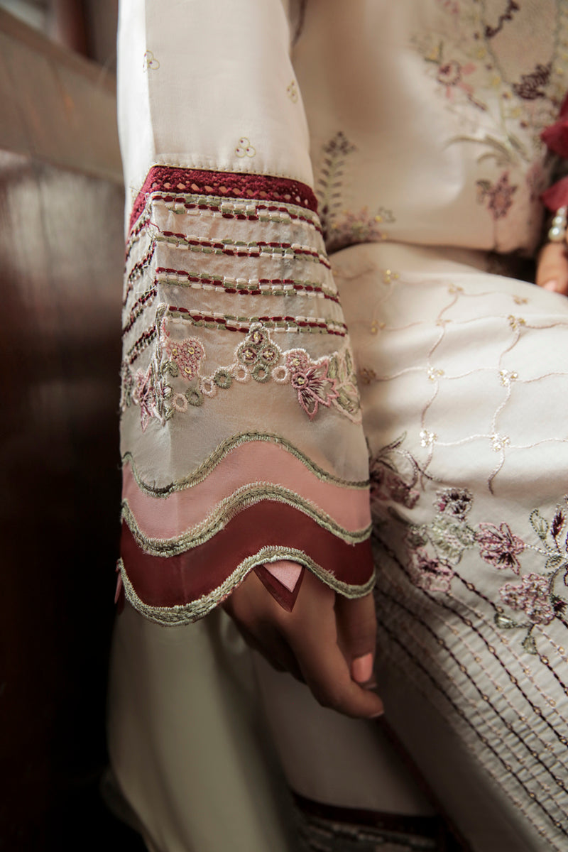 AQ-03  SAFFA  | Qalamkar Qline Dastak Summer Collection 2022 | Unstitched Embroidered Lawn Suits