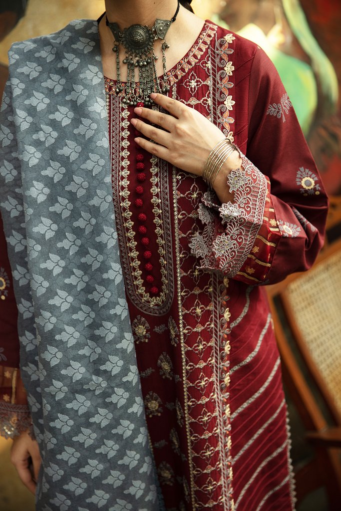 NW-02 | Qalamkar Qline Linen Winter Collection 2021 | Unstitched Embroidered Organza Suits