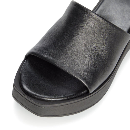 KADAS - BLACK