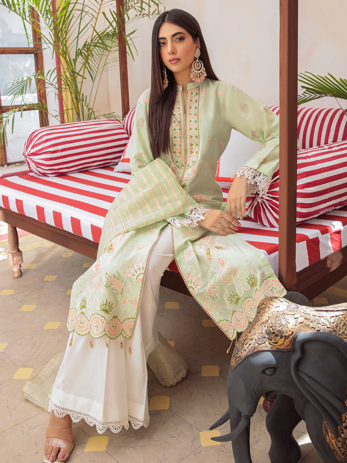 Nissa Festive By RajBari '22  D#05 | Unstitched Embroidered Jacquard Suit