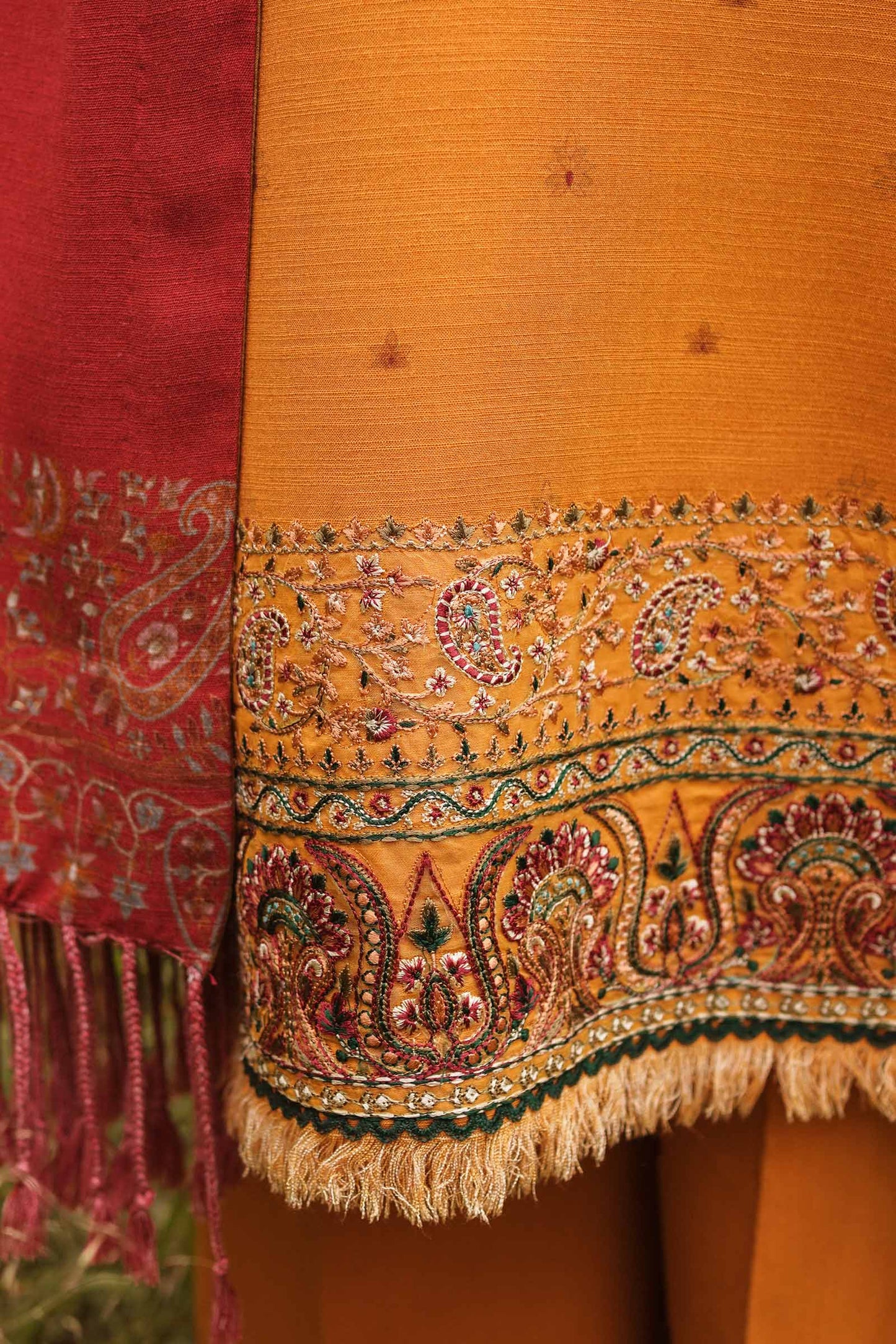 ZW22-6A | Zara Shahjahan Coco Winter Collection 2022 | Unstitched Embroidered Khaddar Linen  Suits